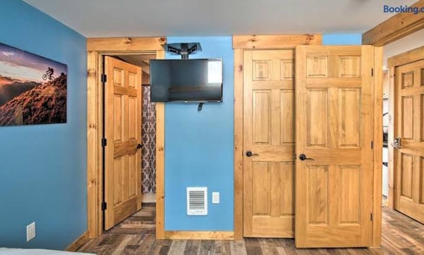 Image 33: Burke Mountain Hotel: Ski-In/Out, Vermont Northeast Kingdom