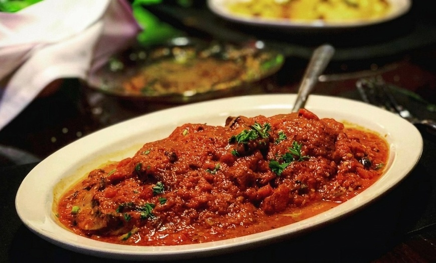 Image 6: Dining Credit: $50 for 2 or $100 for 4; Valid Sun-Thurs for Dine-In