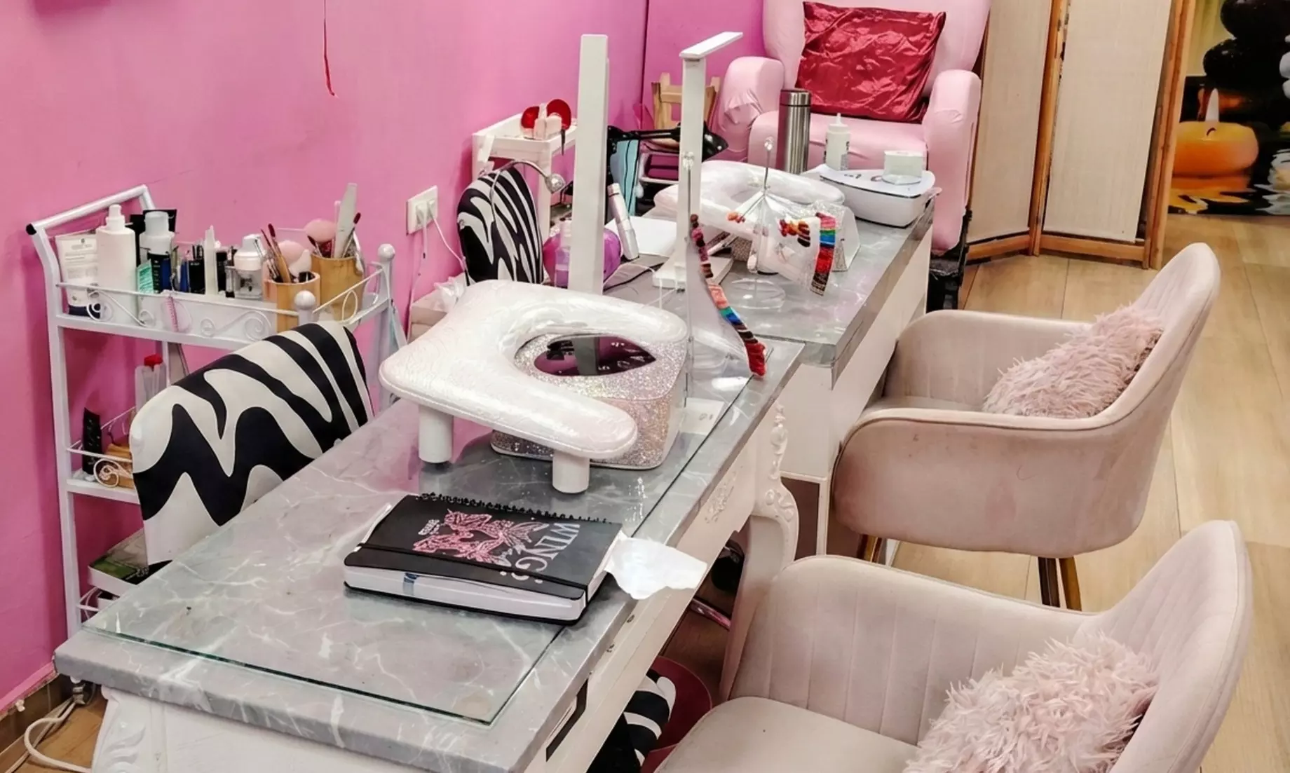 Brilla estas Fallas: maquillaje y/o peinado de fallera para 1 persona