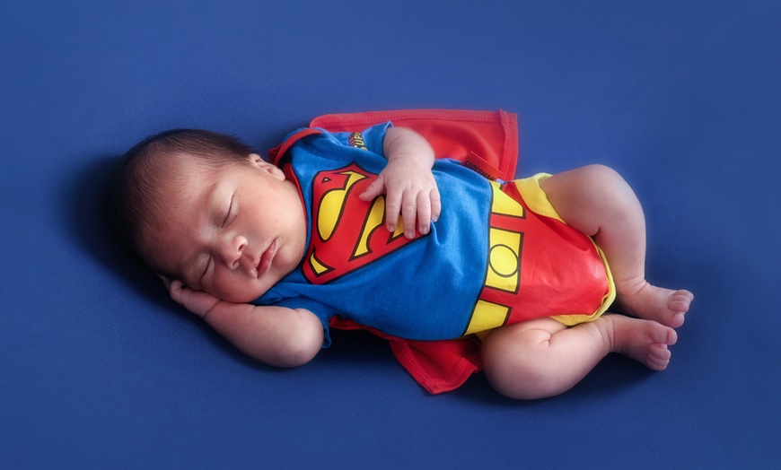 Image 5: Kids Photo Shoots with Digital and Print Options