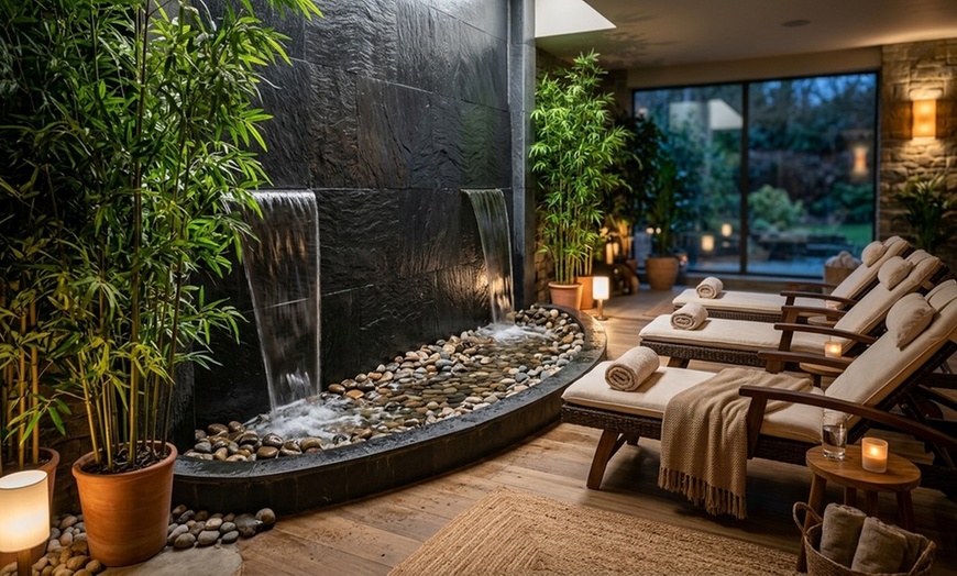 Image 8: 60-Minute Couples Massage: Swedish/Deep Tissue, Hot Stones & Aroma