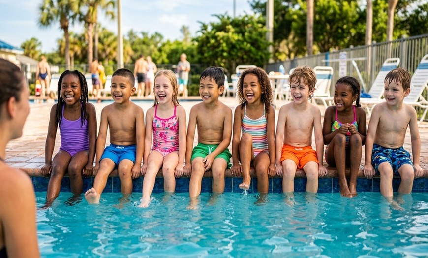 Image 5: 30-Minute Kids’ Swim Lessons: Group or Private Skill-Building