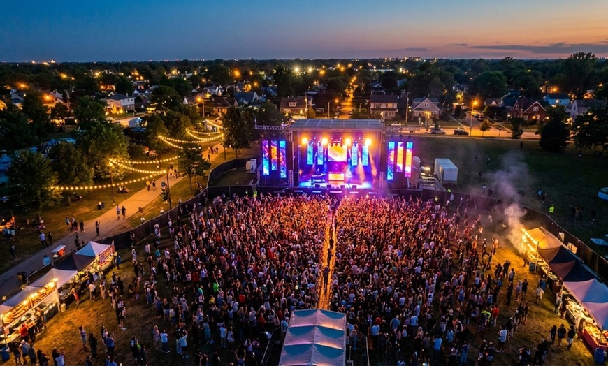 Image 5: Chicago R&B Rodeo - Up to 37% Off