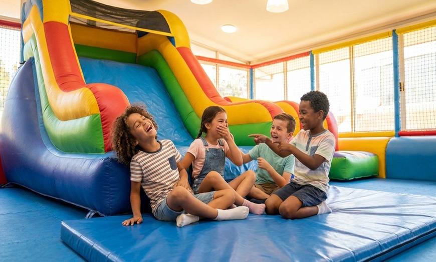 Image 4: Indoor Inflatable Playground for Kids 12 & Under – Roanoke