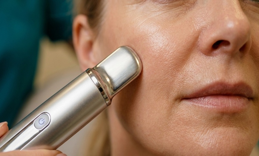 Image 3: Up to 55% Off on Facelift - Non-Surgical at Beauty By The Bay
