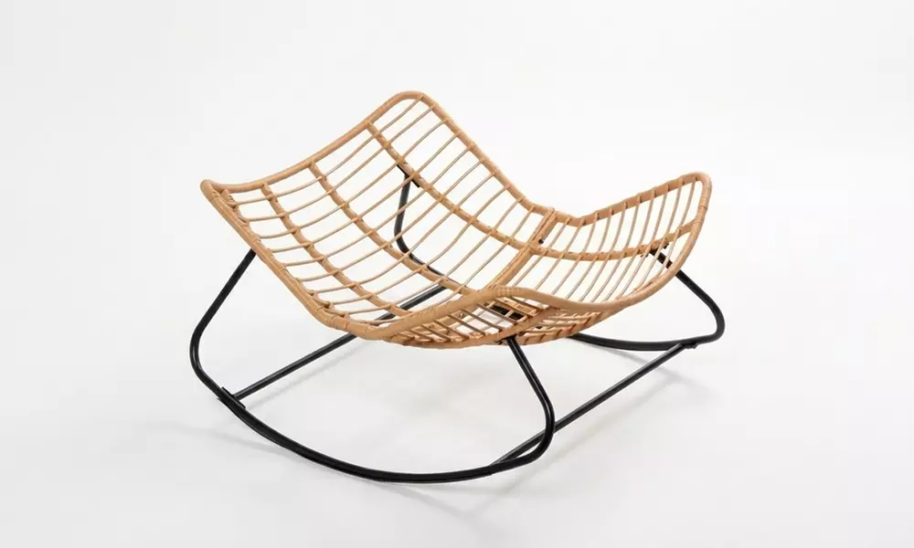 Fauteuil à bascule en résine tressée aspect rotin par Koccon