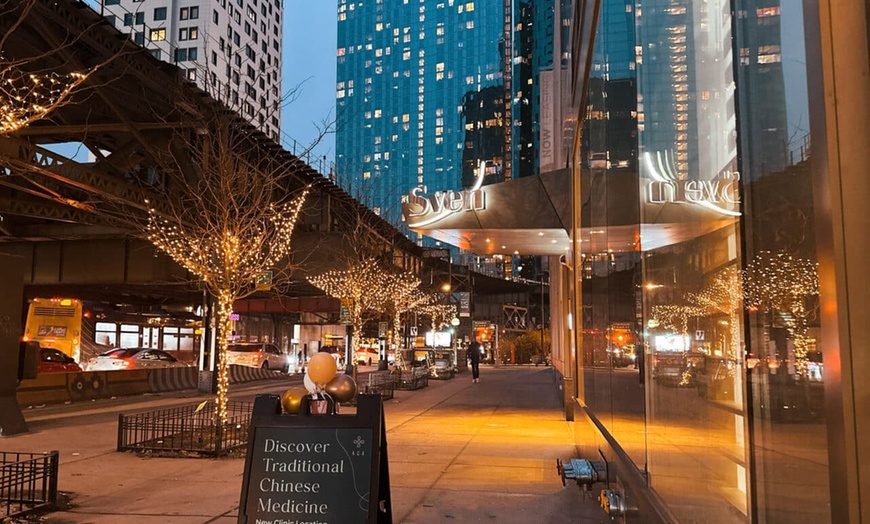 Image 2: 60 or 90-Min Chinese Massage at ACA Long Island Sven