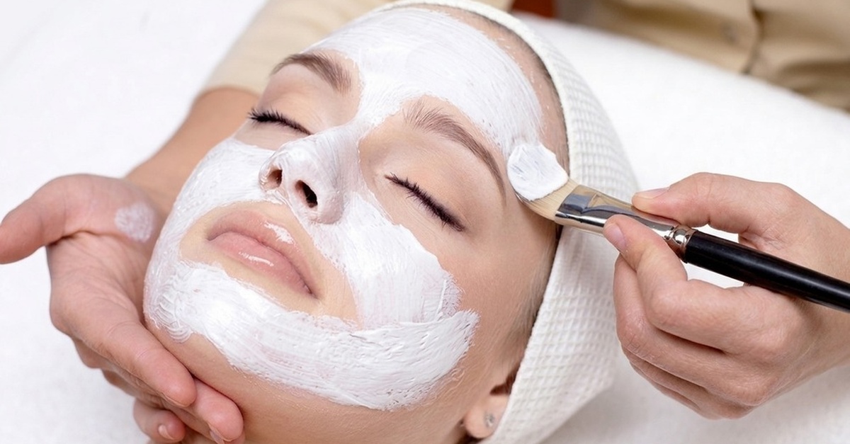 Tratamiento facial de higiene profunda en Málaga