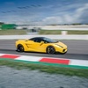 Image 1: Conducción de 1 vuelta en circuito con un Lamborghini a elegir para 1