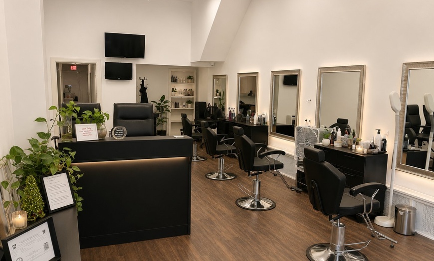 Image 8: Revitalize Your Look: Haircut, Blow-Dry & Deep Conditioning