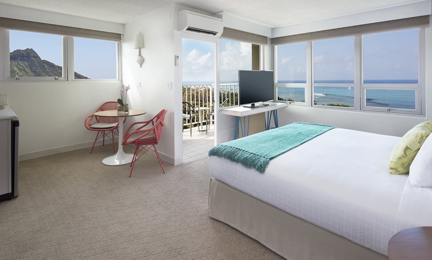 Image 36: Waikiki Hotel near Diamond Head with Rooftop Pool