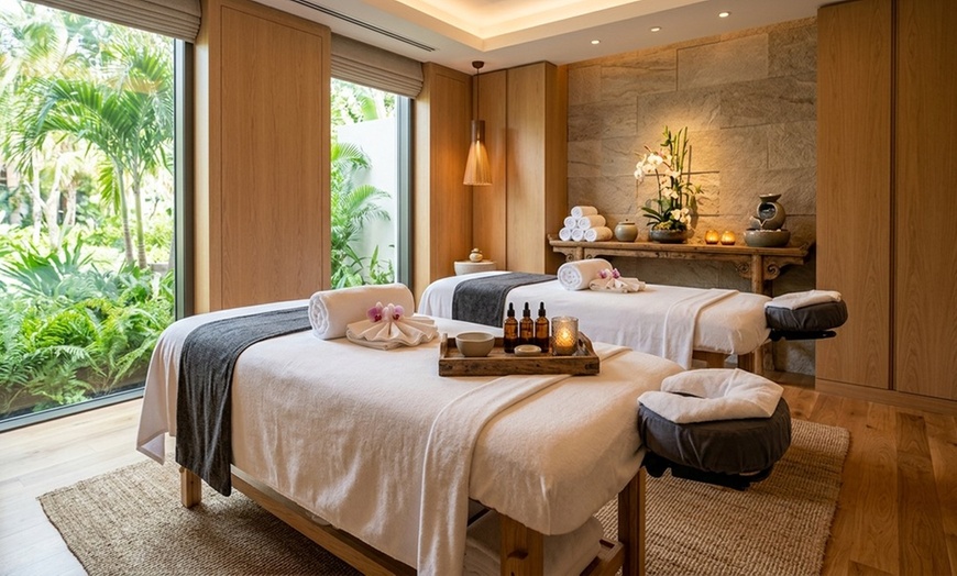 Image 2: 60-Minute Couples Massage: Swedish/Deep Tissue, Hot Stones & Aroma