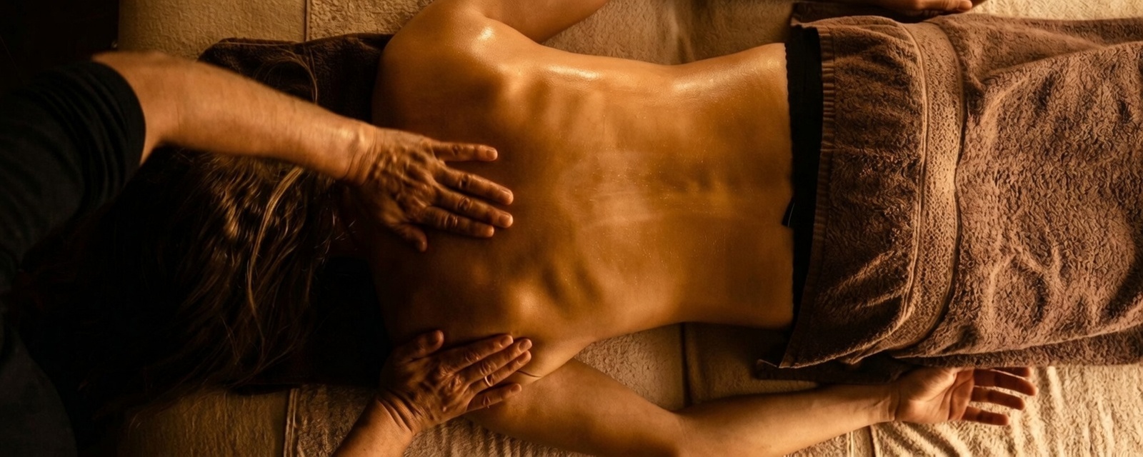 Massage relaxant profond (en solo ou en duo)