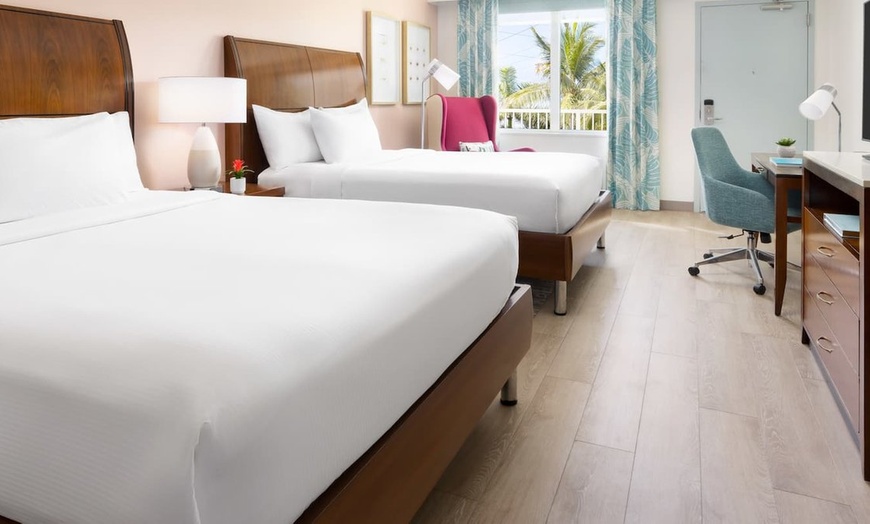 Image 14: Key West Hotel with Pool, Shuttle & Beach Amenities