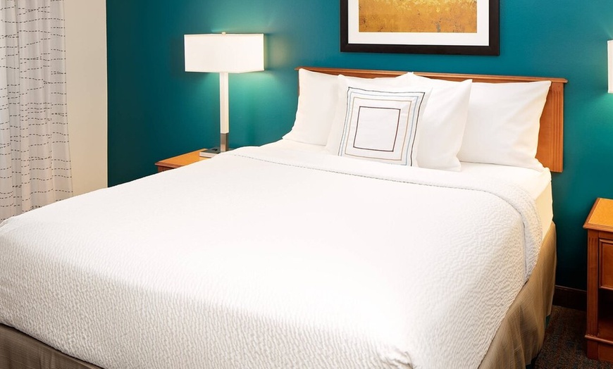Image 16: Harrisburg Suites near Hersheypark with Free Breakfast