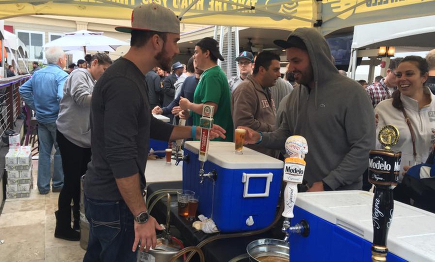 Image 5: Brooklyn Craft Beer Fest: Unlimited Samples & Live Entertainment