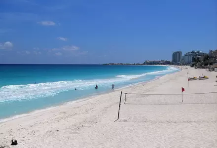 Playa Delfines (Dolphins Beach)
