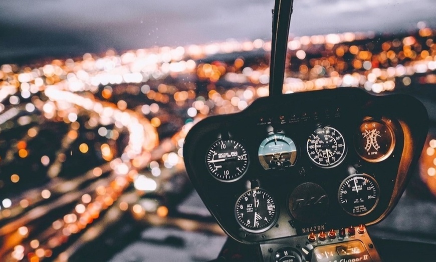 Image 3: Atlanta Helicopter Tours with Dinner Voucher