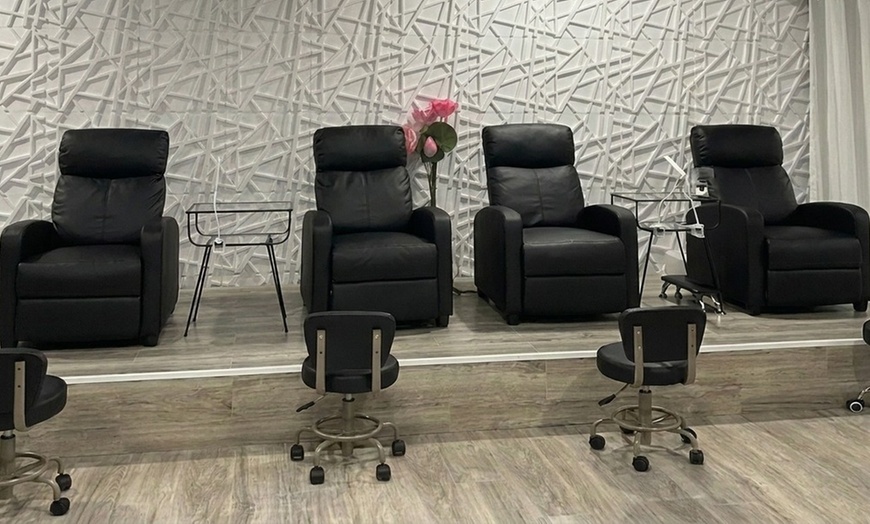 Image 2: Head Spa Treatments: 60, 90 Min & 3-Hour Zen Escape Wellness Package