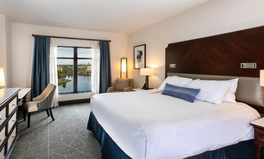 Image 24: Orlando Resort near Disney with Pools, Spa & Shuttle