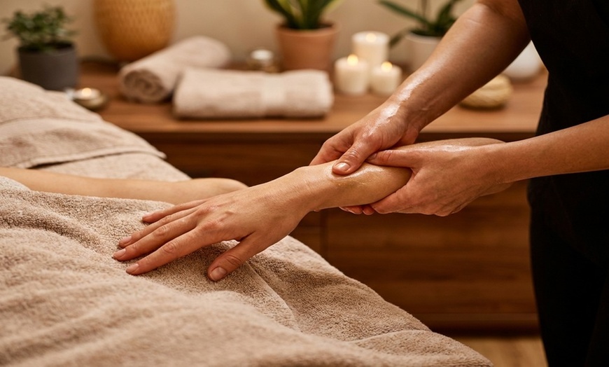 Image 8: Relax with a 90-Minute Facial and Upper Body Massage