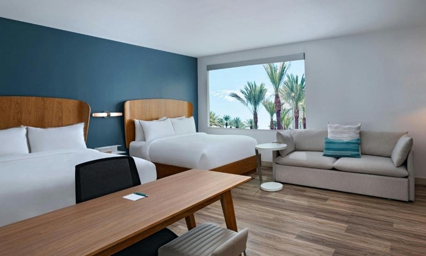 Image 19: North Phoenix Hotel with Kitchen Suites and On-Site Breakfast