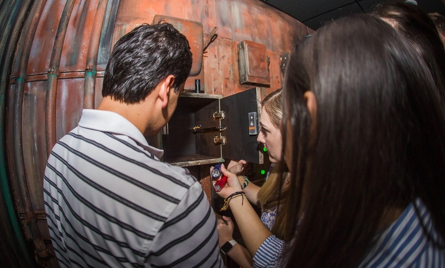 Image 3: Uncover with 60 Minute Private Escape Game: Up to 2, 4, 6 or 8 People