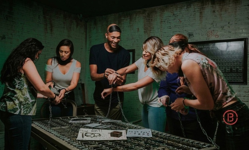Image 2: Escape Room Experience: Milwaukee
