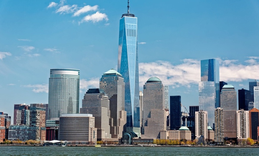 Image 4: Boat tours from Circle Line Sightseeing Cruises