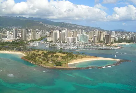 Magic Island (Aina Moana)