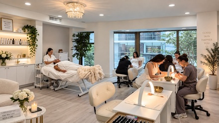 30 Minute Head and Shoulder Massage - Gloasis Esthetics And Wellness Clinic Toronto