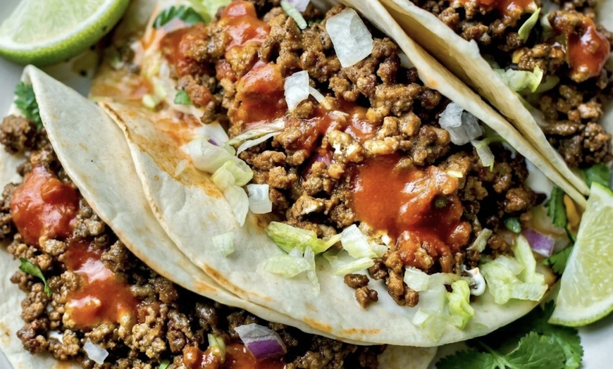 Image 3: Grab Tasty Bites w/ Delicious Mexican & Caribbean Cuisine in NYC