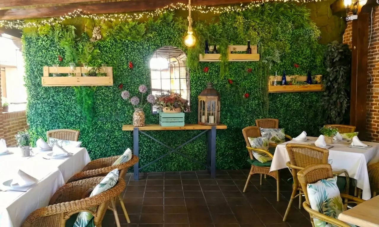 Experiencia gourmet española: menú degustación para 2 o 4 personas