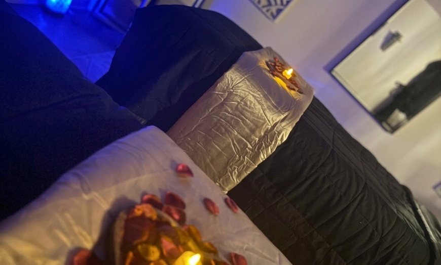 Image 3: 60-Minute Massage(Single or Couples) w/ add-ons at ReVive Body Lounge