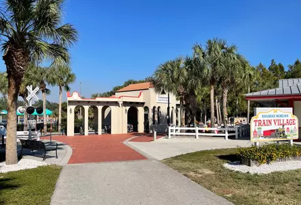 Lakes Regional Park