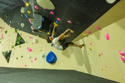 Day Pass with Gear Rental for One Person - MoCo Bouldering - Conroe, TX