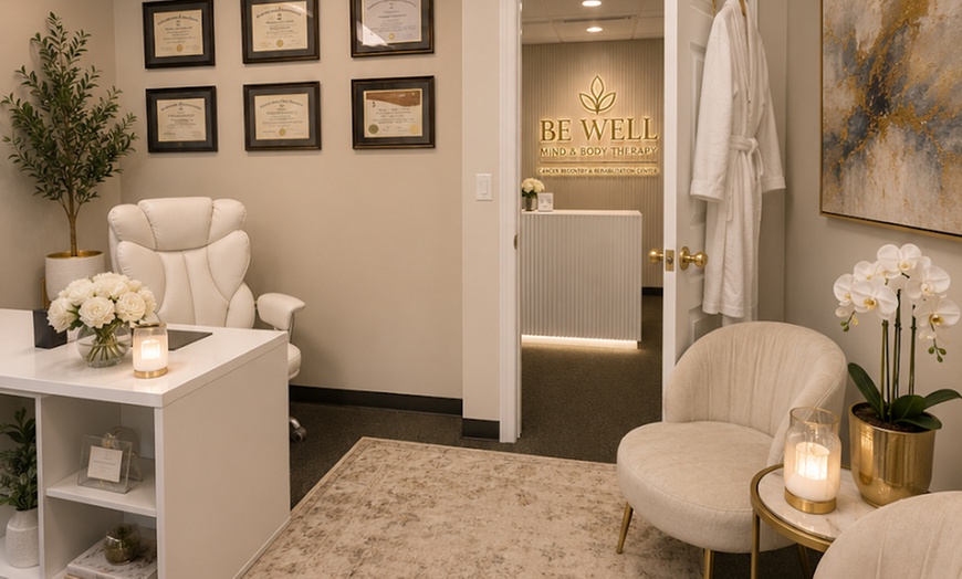 Image 3: Wellness Reset with Massage