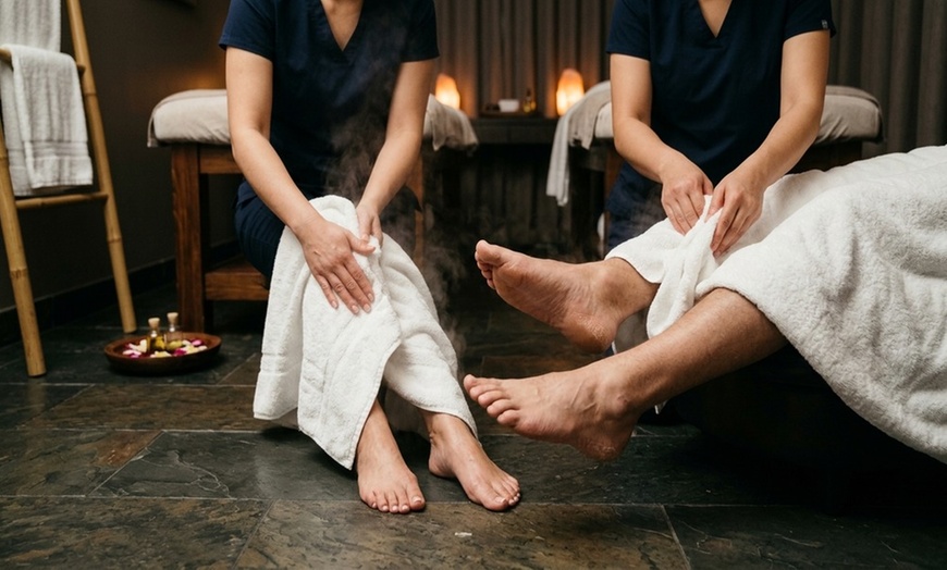 Image 4: Relax with a 50-Minute Couples Massage at Best Estie Day Spa