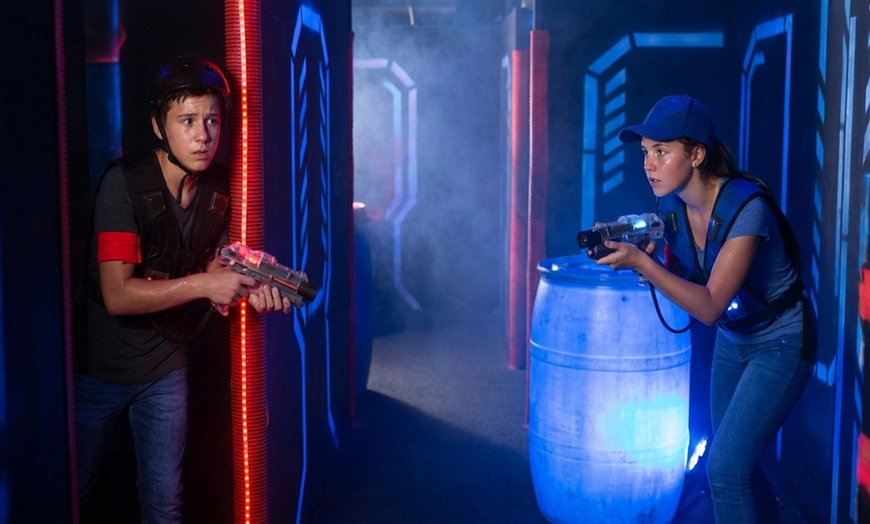 Image 8: Join Galaxy Warz Ultimate Laser Tag for 2 to 10 Players