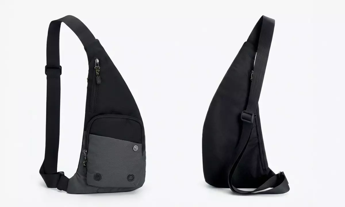 Brusttasche mit verstellbarem Tragegurt