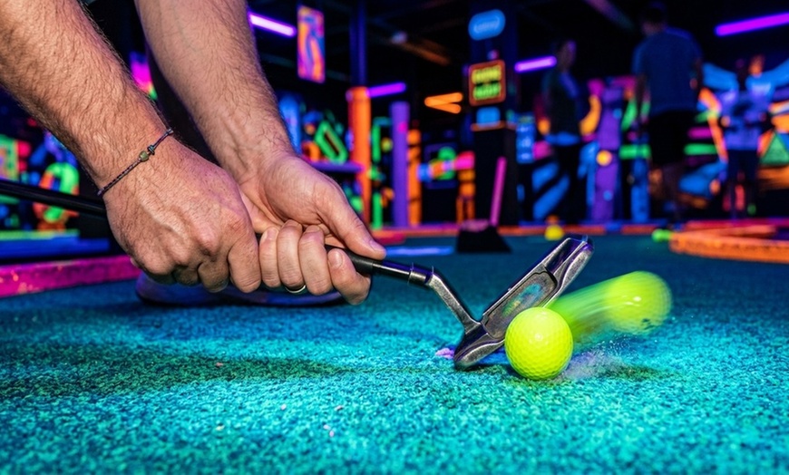 Image 5: One Round of Indoor Glow Golf at Aloha Mini Glow Golf