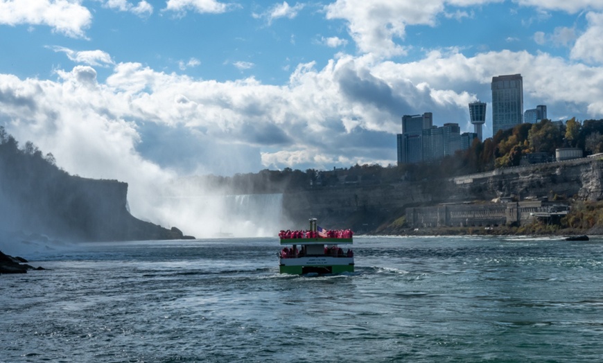 Image 5: Niagara Falls Day Trip from New York City with Amigo Tours