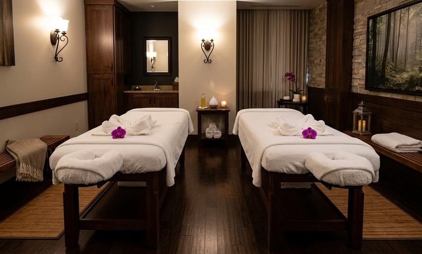 Image 4: Up to 55% Off on Couples Massage at Massage U Beauty Spa