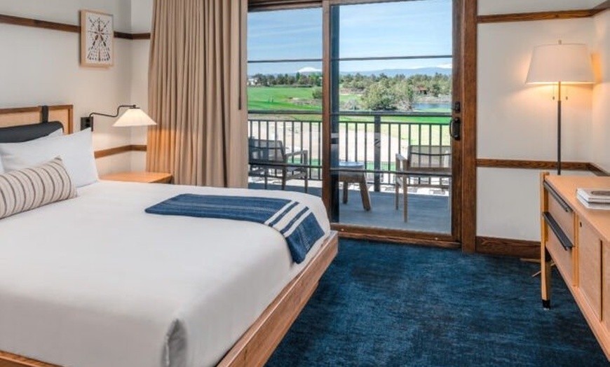 Image 9: Bend Oregon Golf & Wellness Resort near Smith Rock