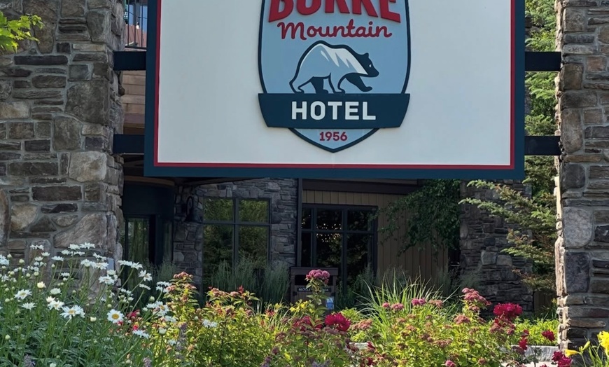 Image 4: Burke Mountain Hotel: Ski-In/Out, Vermont Northeast Kingdom