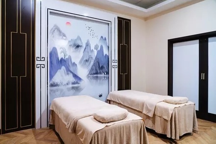 60-Minute Massage (Private Room) Swedish or Deep Tissue + Aromatherapy - Elm Aromatherapy Columbia Heights