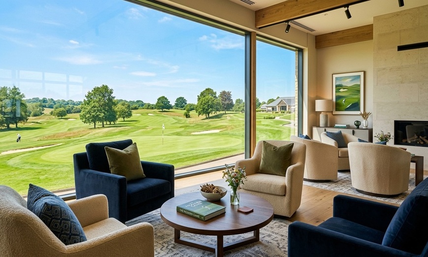Image 2: Unlock Your Golf Potential with Expert Guidance & Scenic Surroundings!