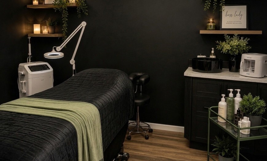 Image 4: Sculpt Your Silhouette with Non-Invasive Ultrasonic Cavitation