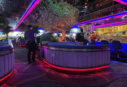 Peppermill Restaurant & Fireside Lounge