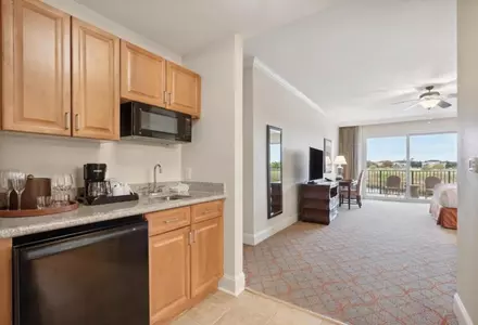 Grande King Room